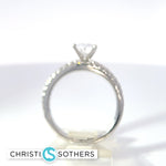 Load image into Gallery viewer, 14KT White Gold 1.49ct Lab Oval Diamond Engagement Ring & Band Set