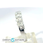 Load image into Gallery viewer, 14KT Lab-Grown Oval Shape Diamond Band