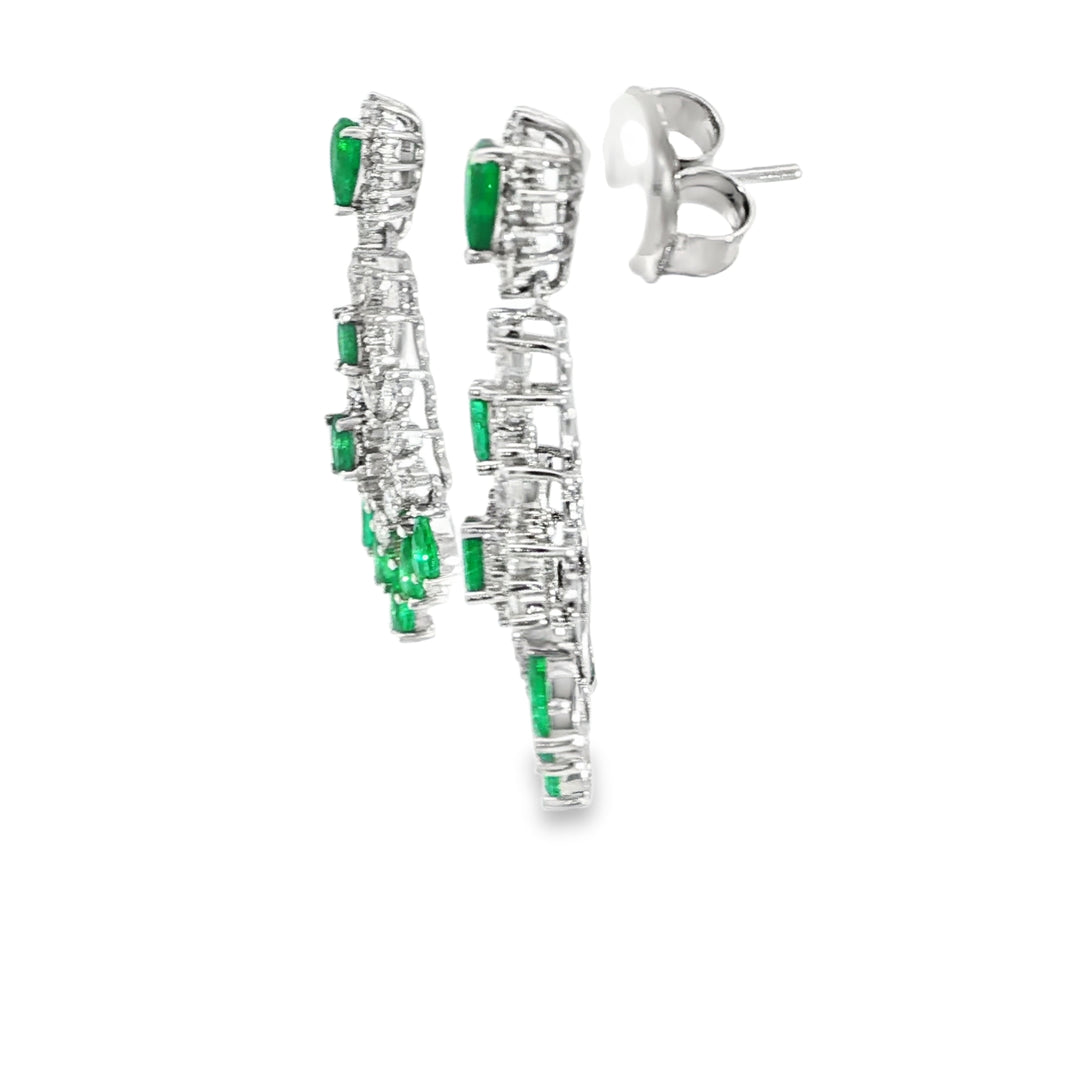 18KT White Gold Emerald & Diamond Chandelier Earring