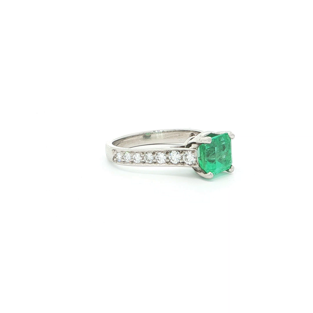 Platinum Emerald & Diamond Ring