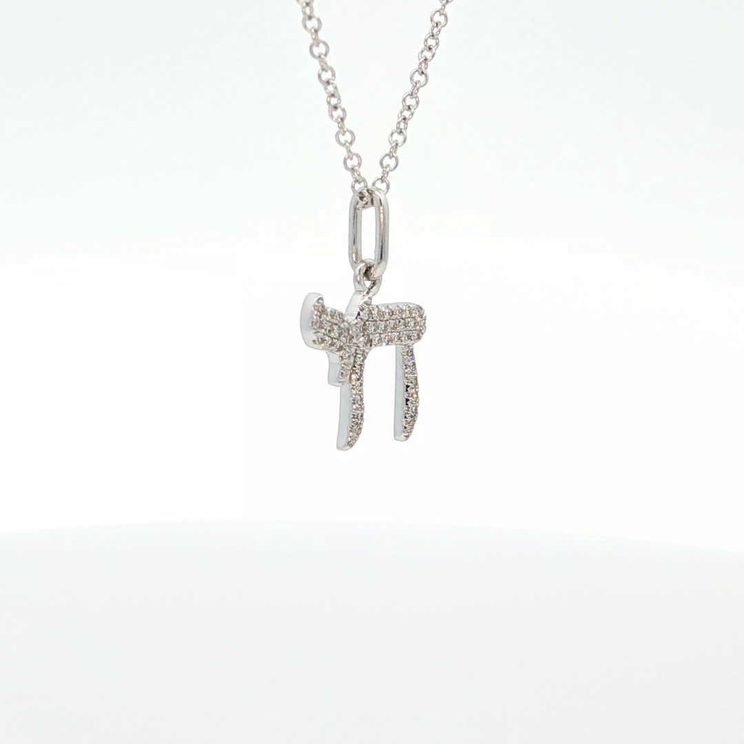 14KT Yellow Gold Pavé Diamond Hamsa Pendant Necklace