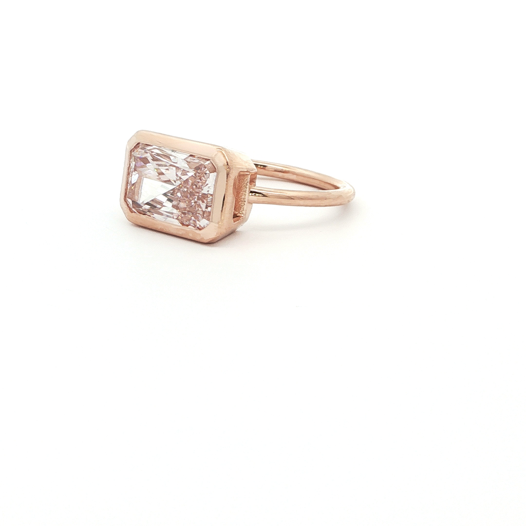 14KT Rose Gold Fancy Pink Lab-Grown Diamond Bezel Ring (3.01 cttw diamond)