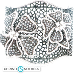 Load image into Gallery viewer, 18KT White Gold White &amp; Grey Diamond Floral Bangle Bracelet (7.55 cttw)