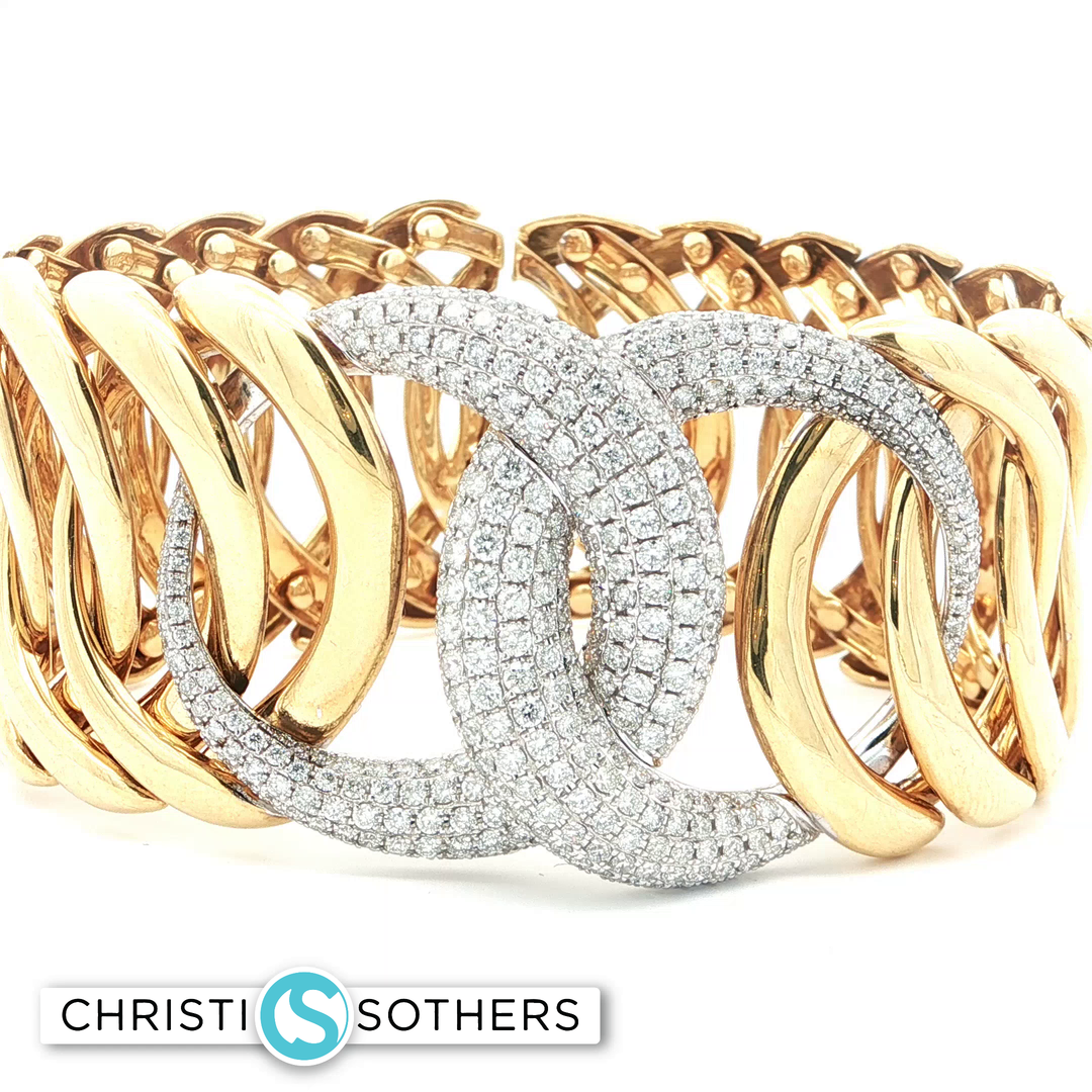 18KT Yellow Gold Diamond Bangle Bracelet (4.00 cttw, Natural Diamonds)