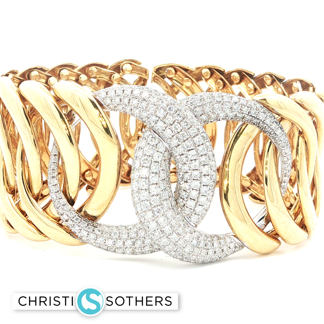 18KT Yellow Gold Diamond Bangle Bracelet (4.00 cttw, Natural Diamonds)