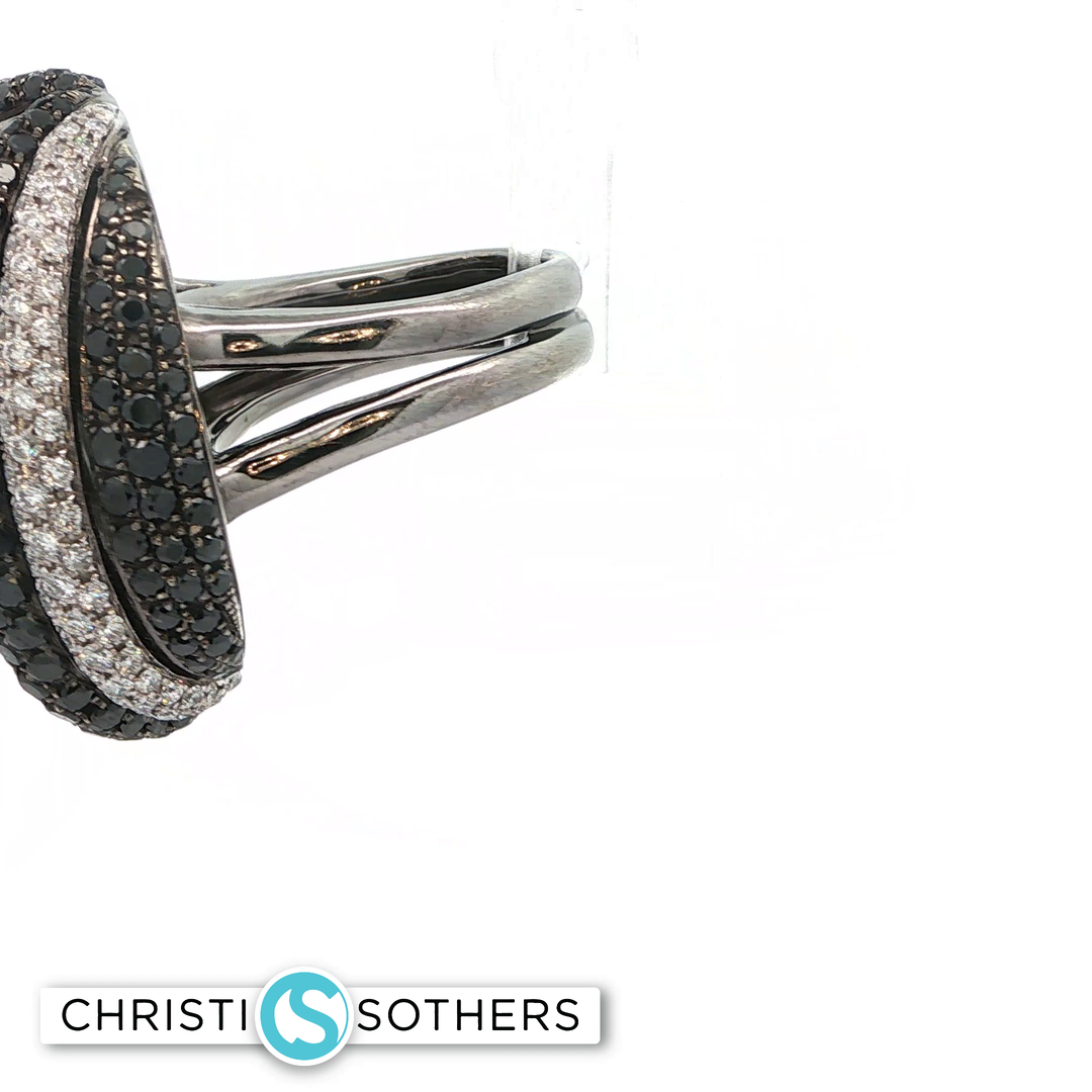 18KT White Gold Black & White Diamond Sphere Ring (5.76 cttw)