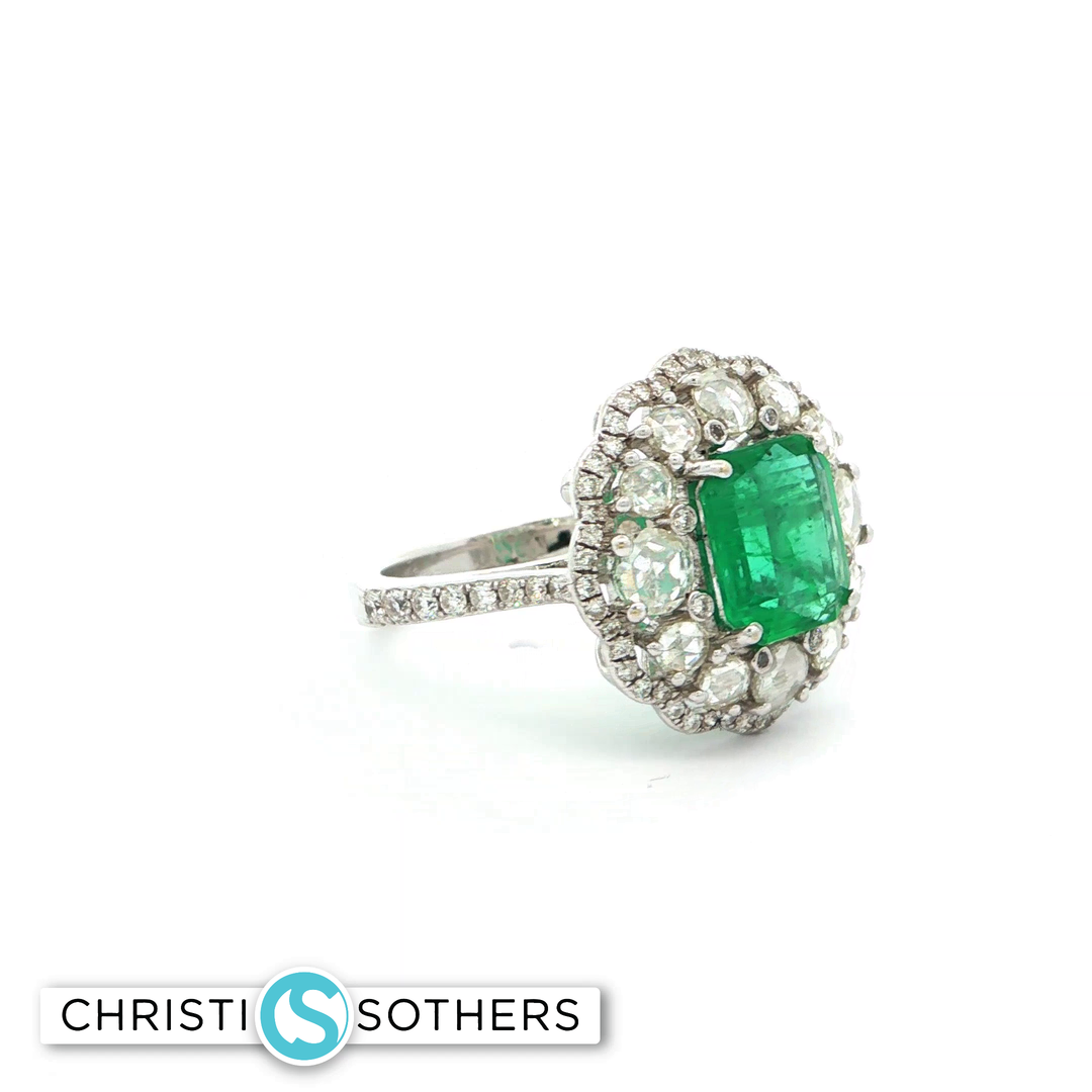 18KT Yellow Gold Amethyst Charm Necklace with Diamond Accents (5.73 cttw)