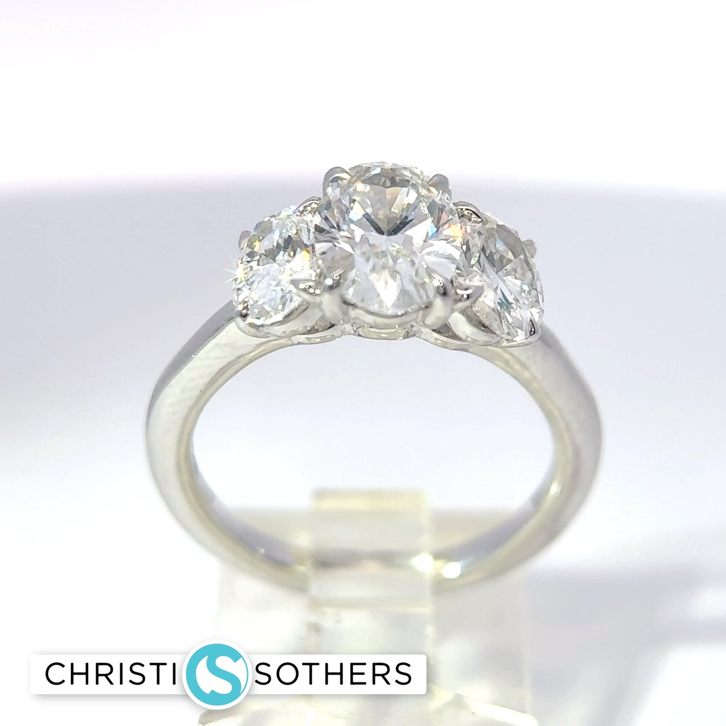 14KT White Gold 3.00ct Lab Oval Diamond Engagement Ring