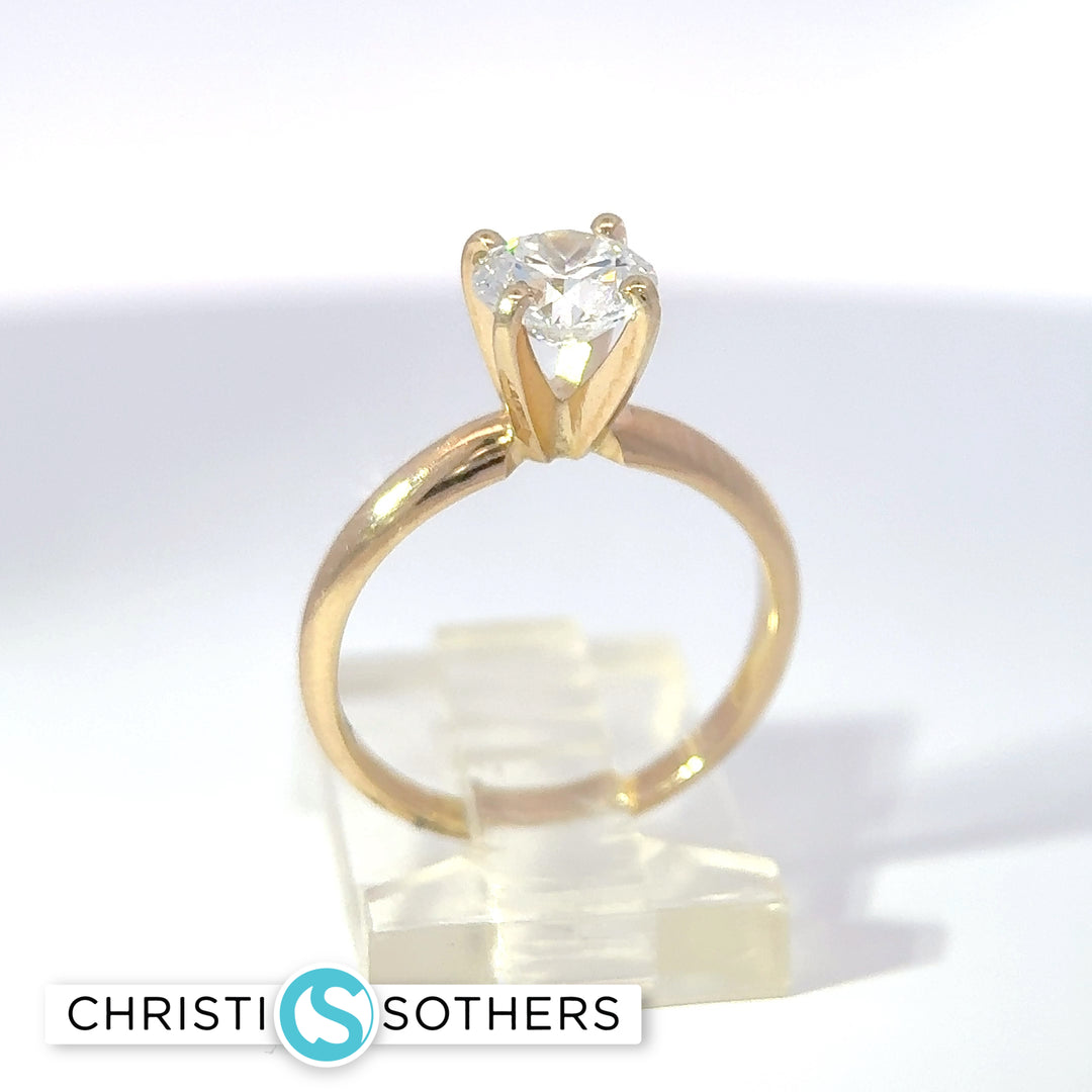 14KT Yellow Gold 1.10ct Lab‑Grown Certified Round Diamond Solitaire Engagement Ring
