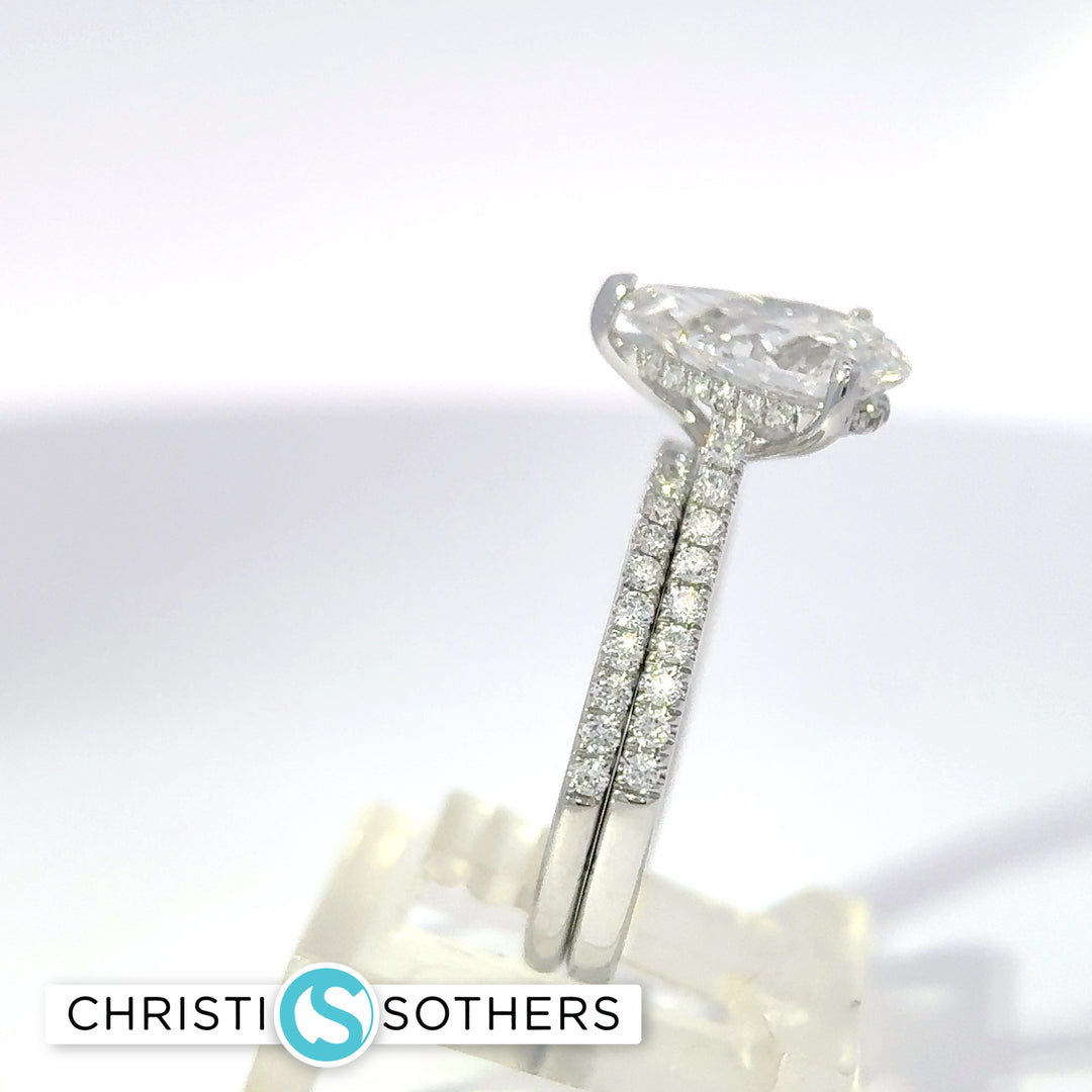 14KT White Gold 2.49ct Lab Pear Shape Diamond Engagement Ring & Band Set