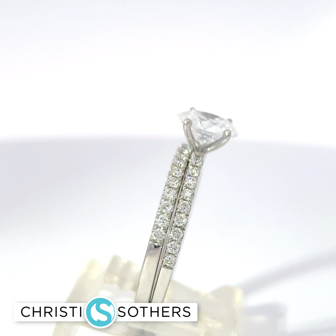 14KT White Gold 1.49ct Lab Oval Diamond Engagement Ring & Band Set