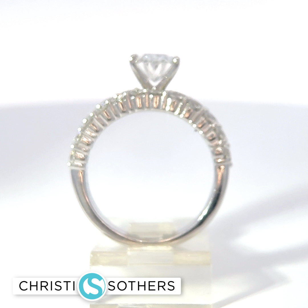 14KT White Gold 2.80ct Lab‑Grown Oval Diamond Engagement Ring & Band Set