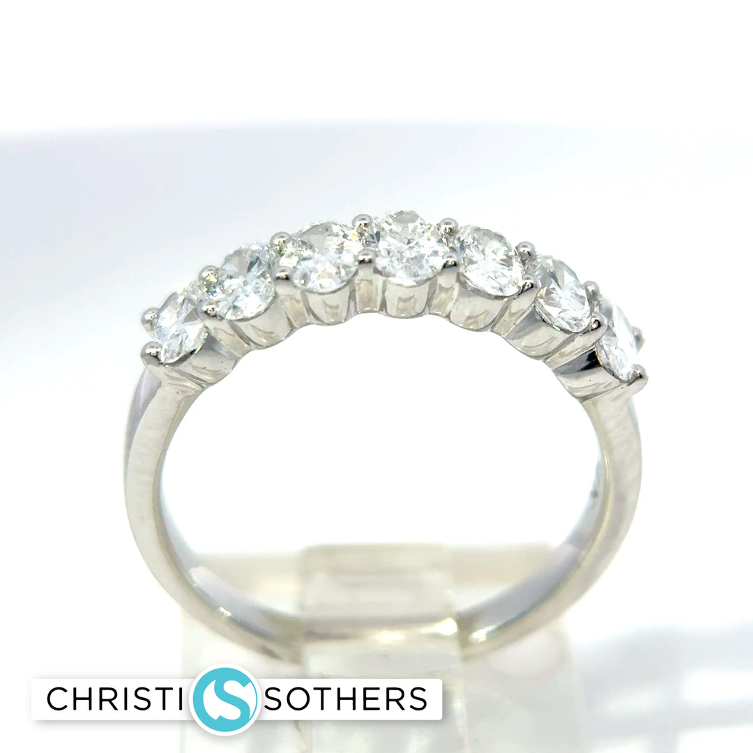14KT Lab-Grown Oval Shape Diamond Band