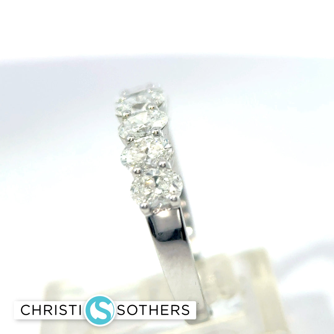 14KT Lab-Grown Oval Shape Diamond Band