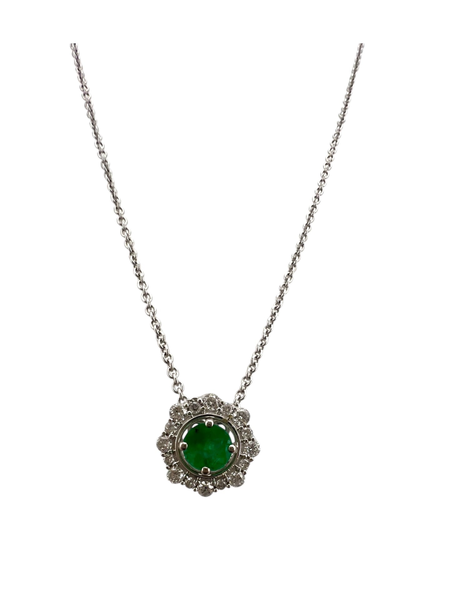 Radiant Green Elegant White Gold Emerald and Diamond Necklace