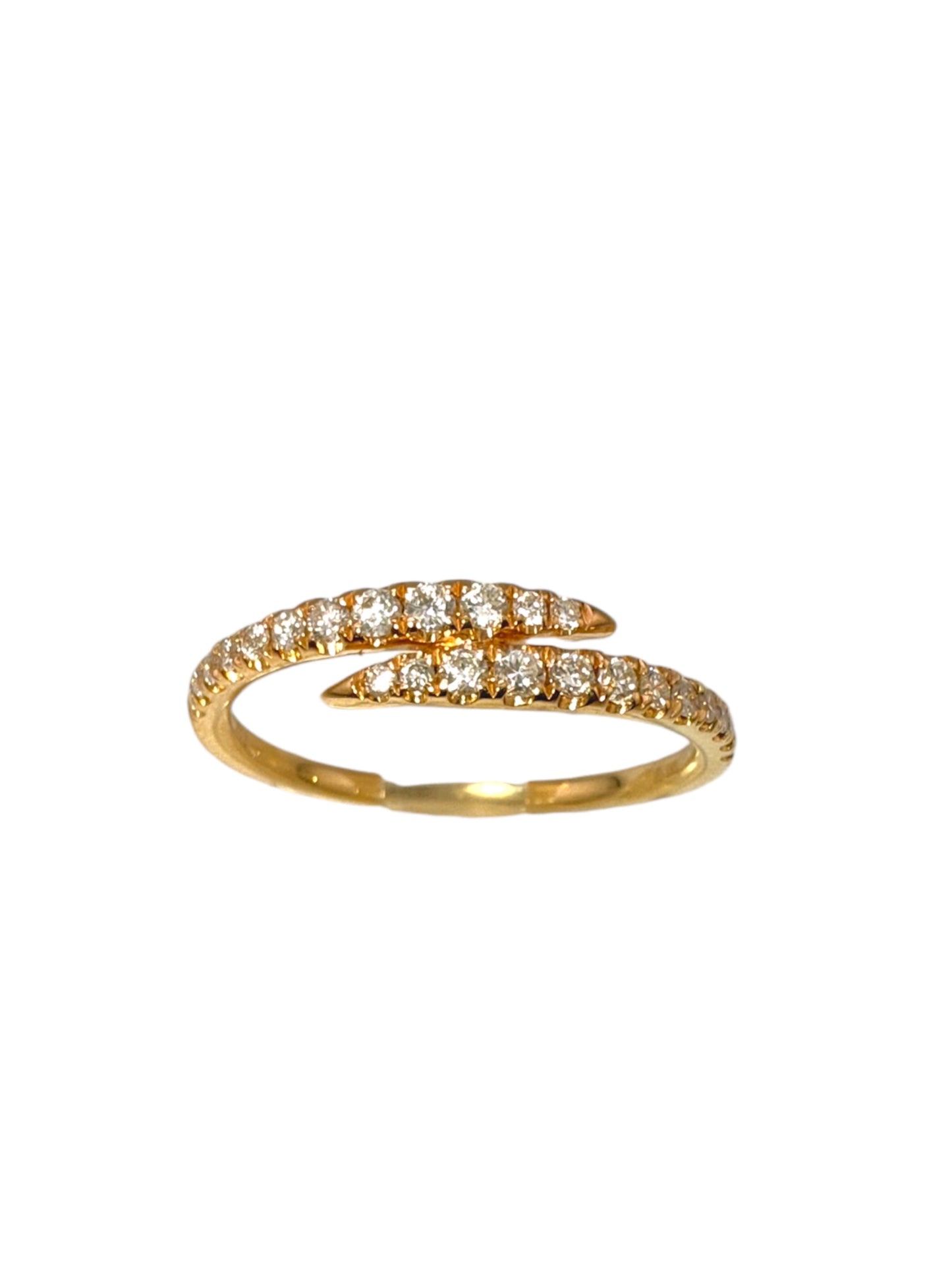 Twisting needle 14KT Diamond Ring